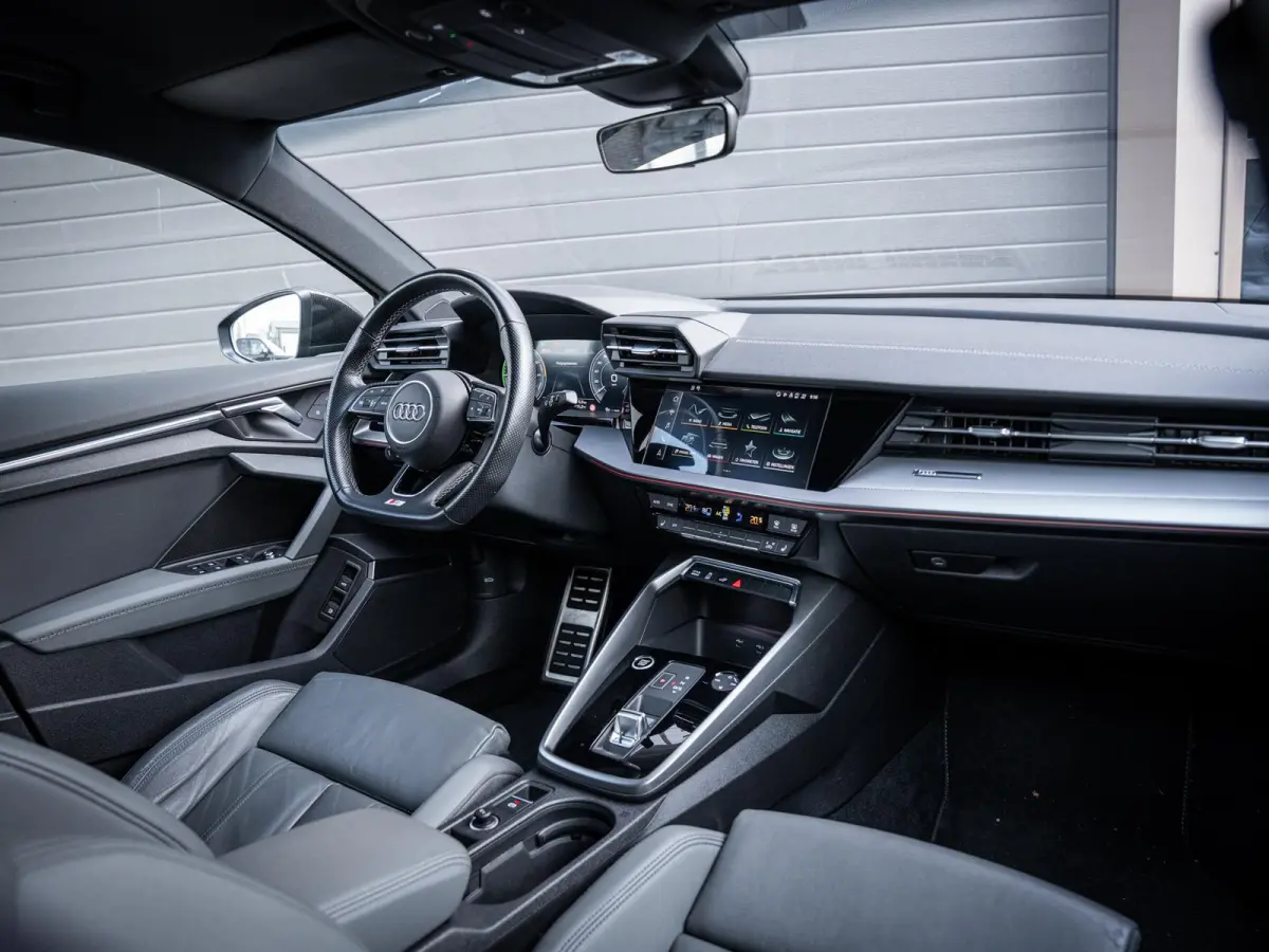 45 TFSI e S edition Competition 3x S-Line - Matrix l B&O l ACC l Carplay