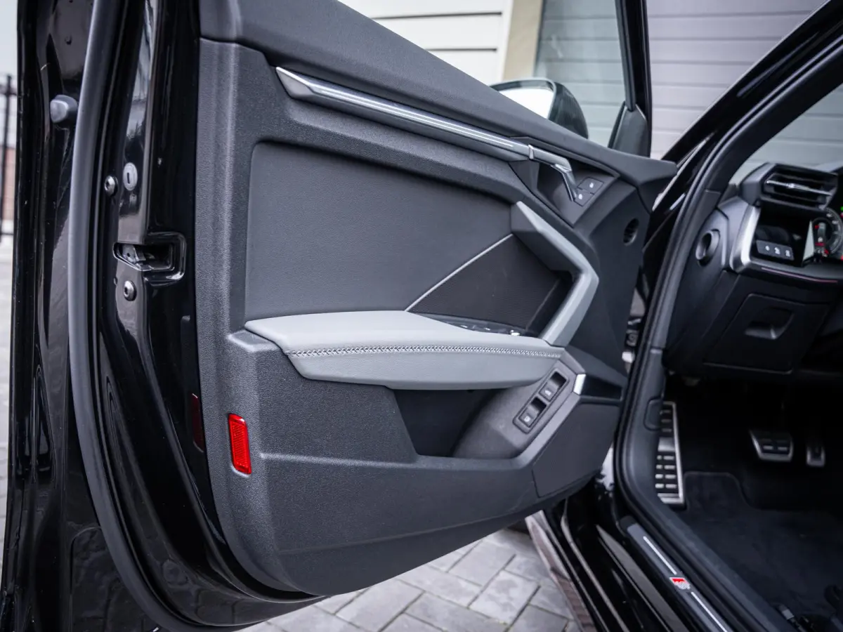 45 TFSI e S edition Competition 3x S-Line - Matrix l B&O l ACC l Carplay