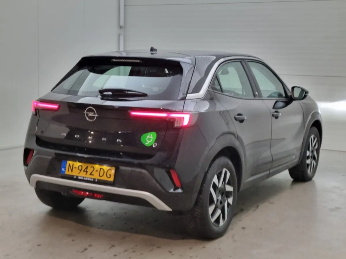 Business Elegance 50-kWh 11kw bl. | Fase 3 laden | Navigatie | Camera | Stoelverwarming | Apple carplay | All season | 40.000km |