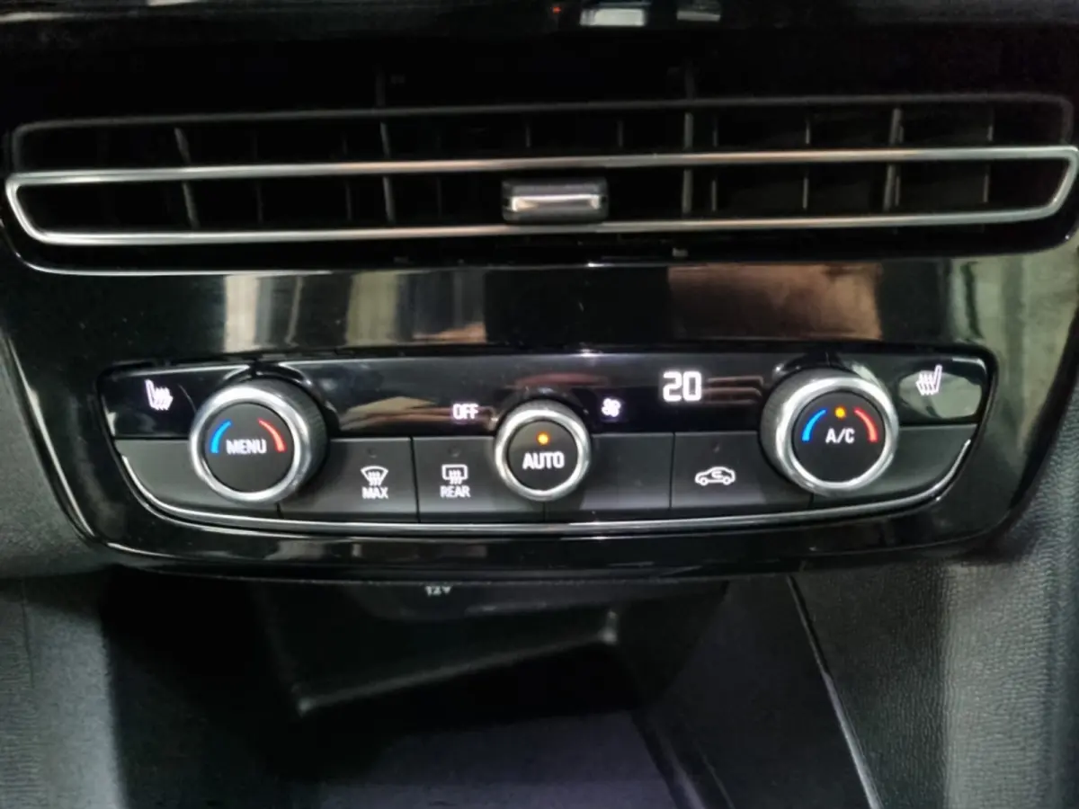 Business Elegance 50-kWh 11kw bl. | Fase 3 laden | Navigatie | Camera | Stoelverwarming | Apple carplay | All season | 40.000km |