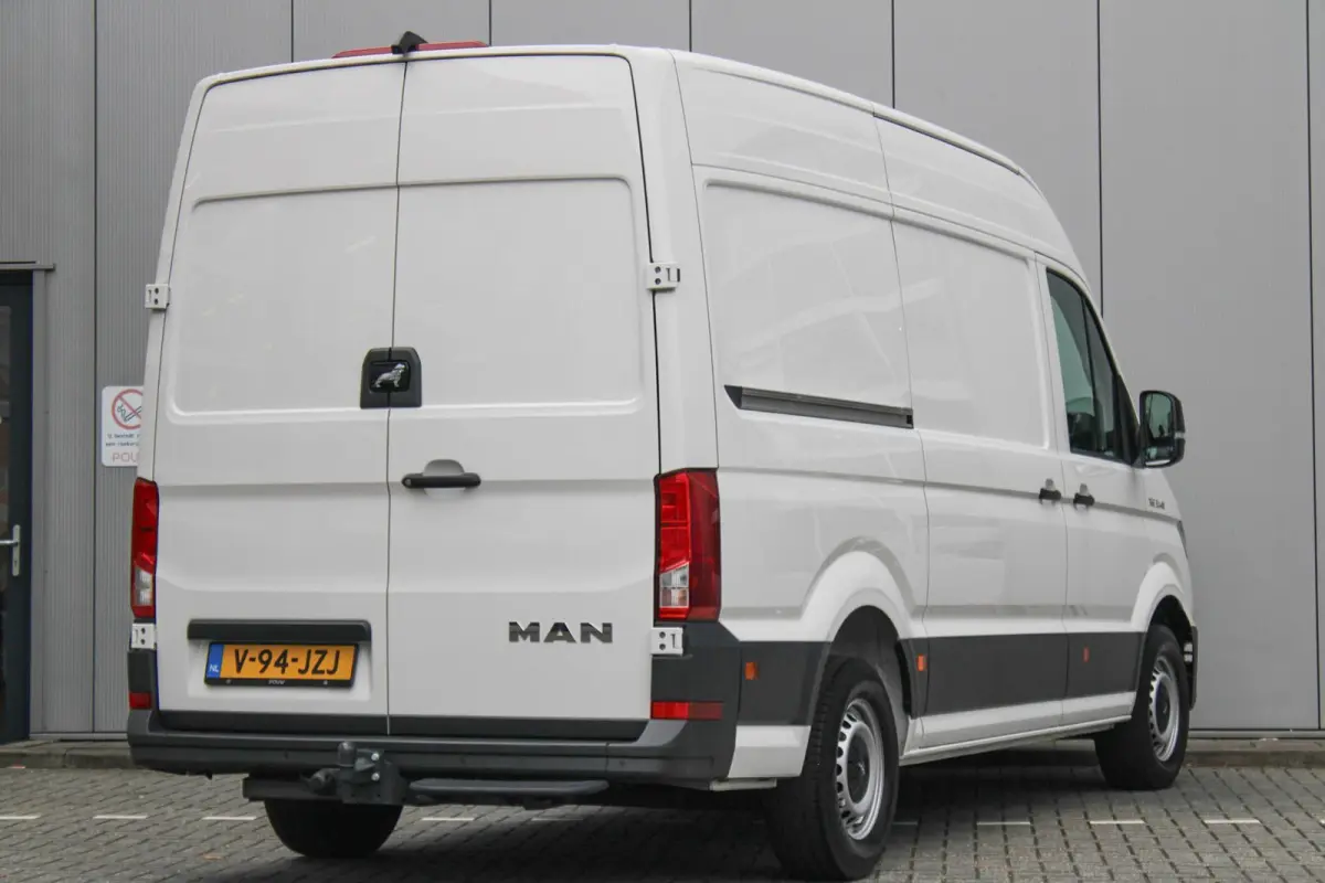 35 2.0 140pk Automaat L3H3 | Camera | Navigatie | Trekhaak | App Connect | BPM vrij!