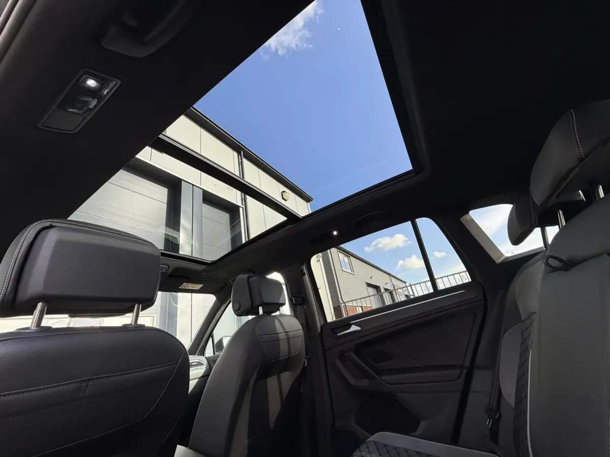 1.4 eHybrid R-Line Business+|Pano|Trekhaak
