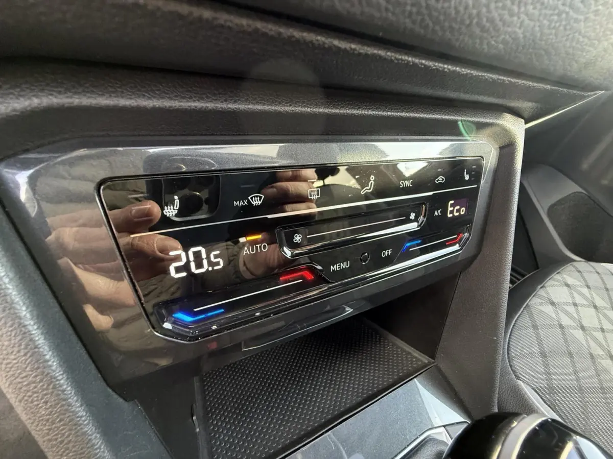 1.4 eHybrid R-Line Business+|Pano|Trekhaak