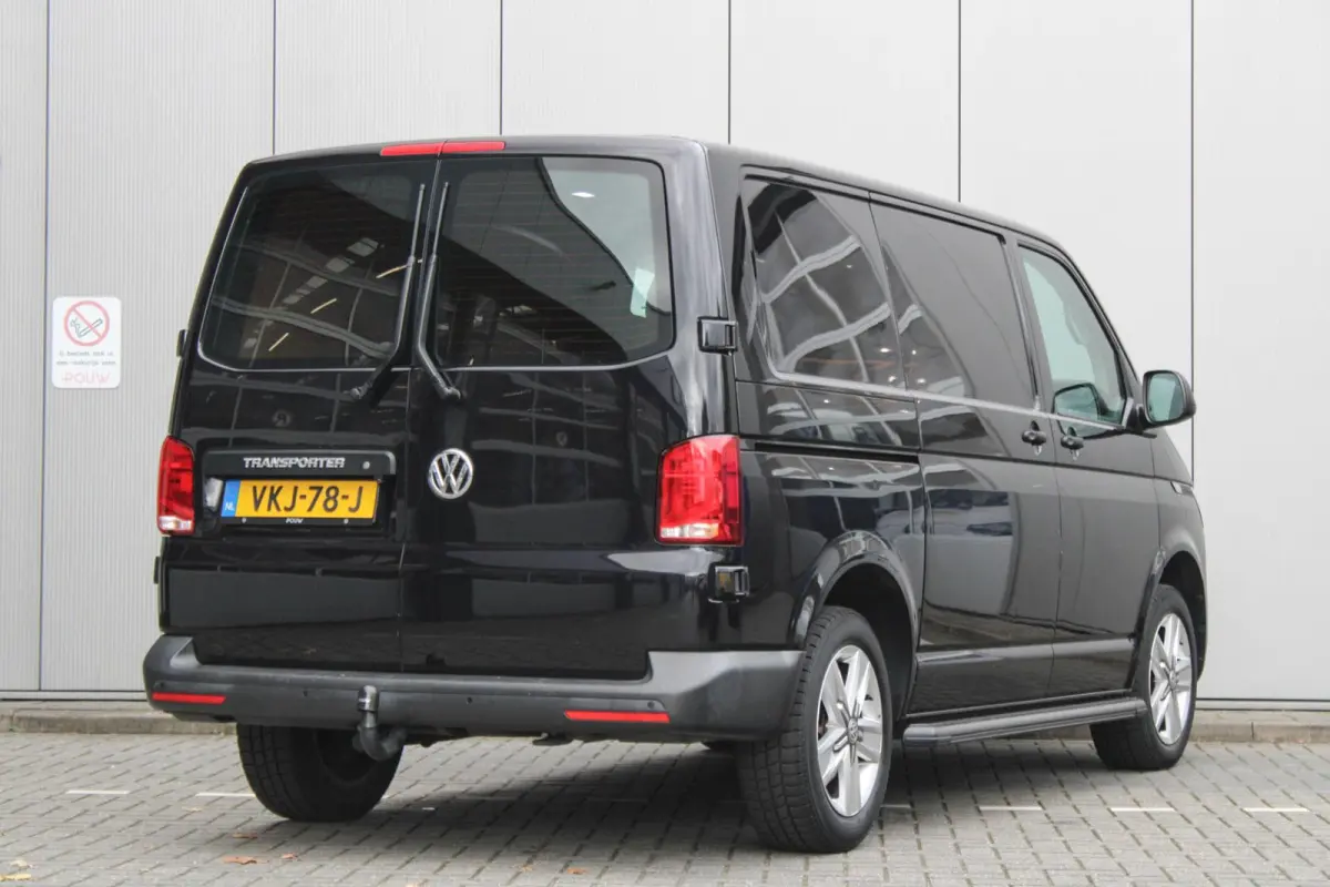2.0 TDI 150pk DSG L1H1 28 | Trekhaak | Camera | Navigatie | App Connect