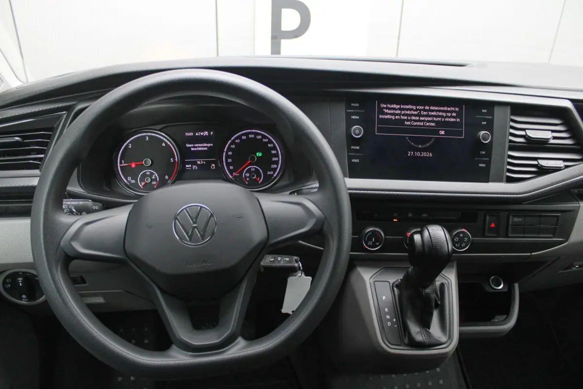 2.0 TDI 150pk DSG L1H1 28 | Trekhaak | Camera | Navigatie | App Connect