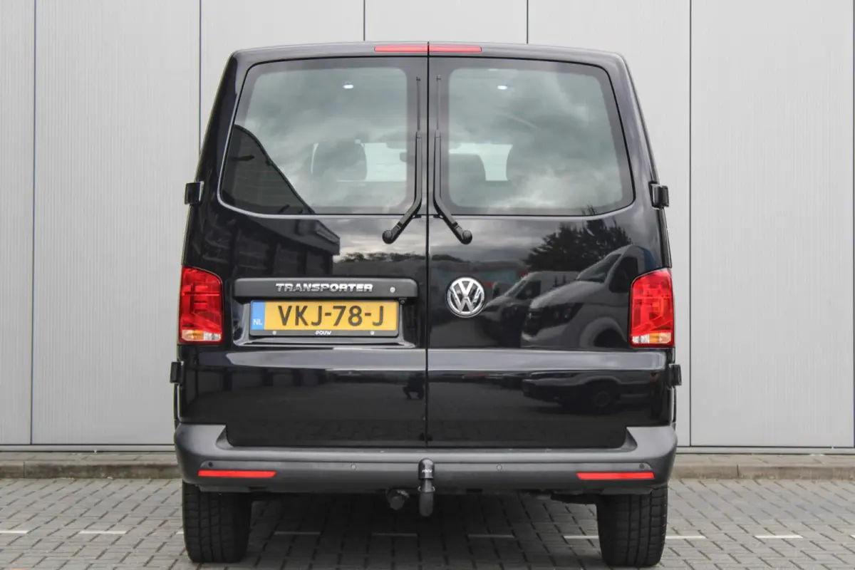 2.0 TDI 150pk DSG L1H1 28 | Trekhaak | Camera | Navigatie | App Connect