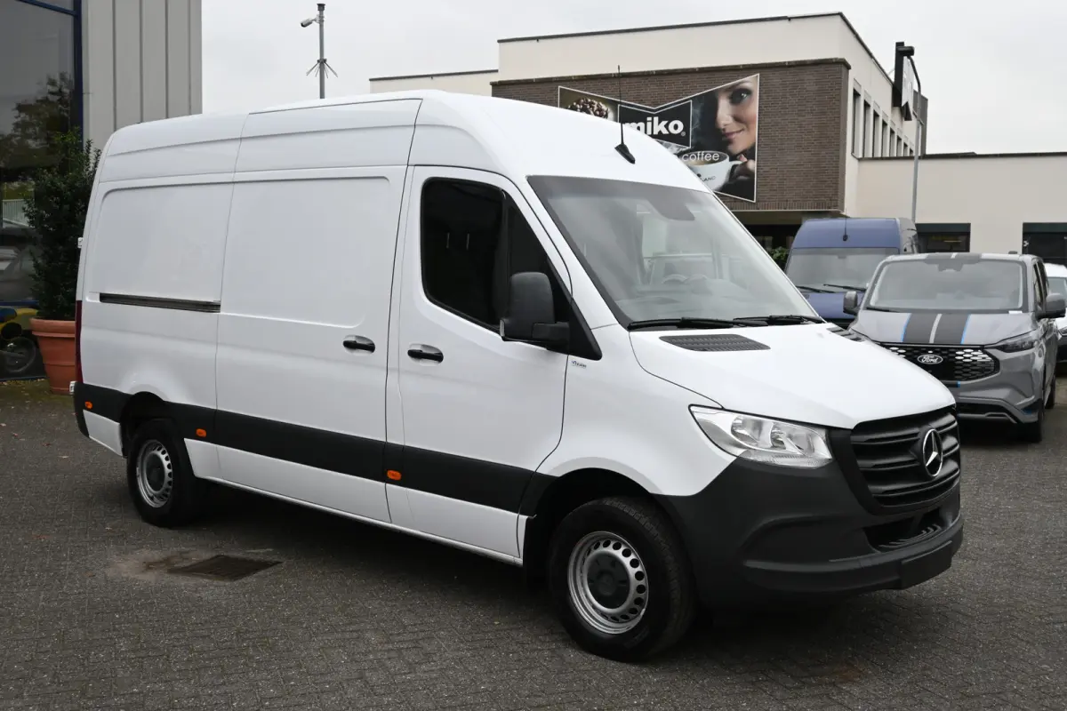 317 CDI L2H2 3500 KG trekhaak, 2 Schuifdeuren, Distronic
