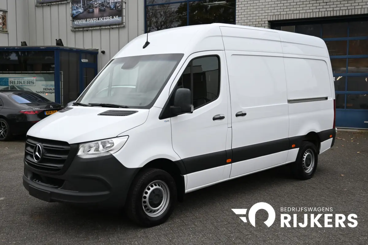 317 CDI L2H2 3500 KG trekhaak, 2 Schuifdeuren, Distronic