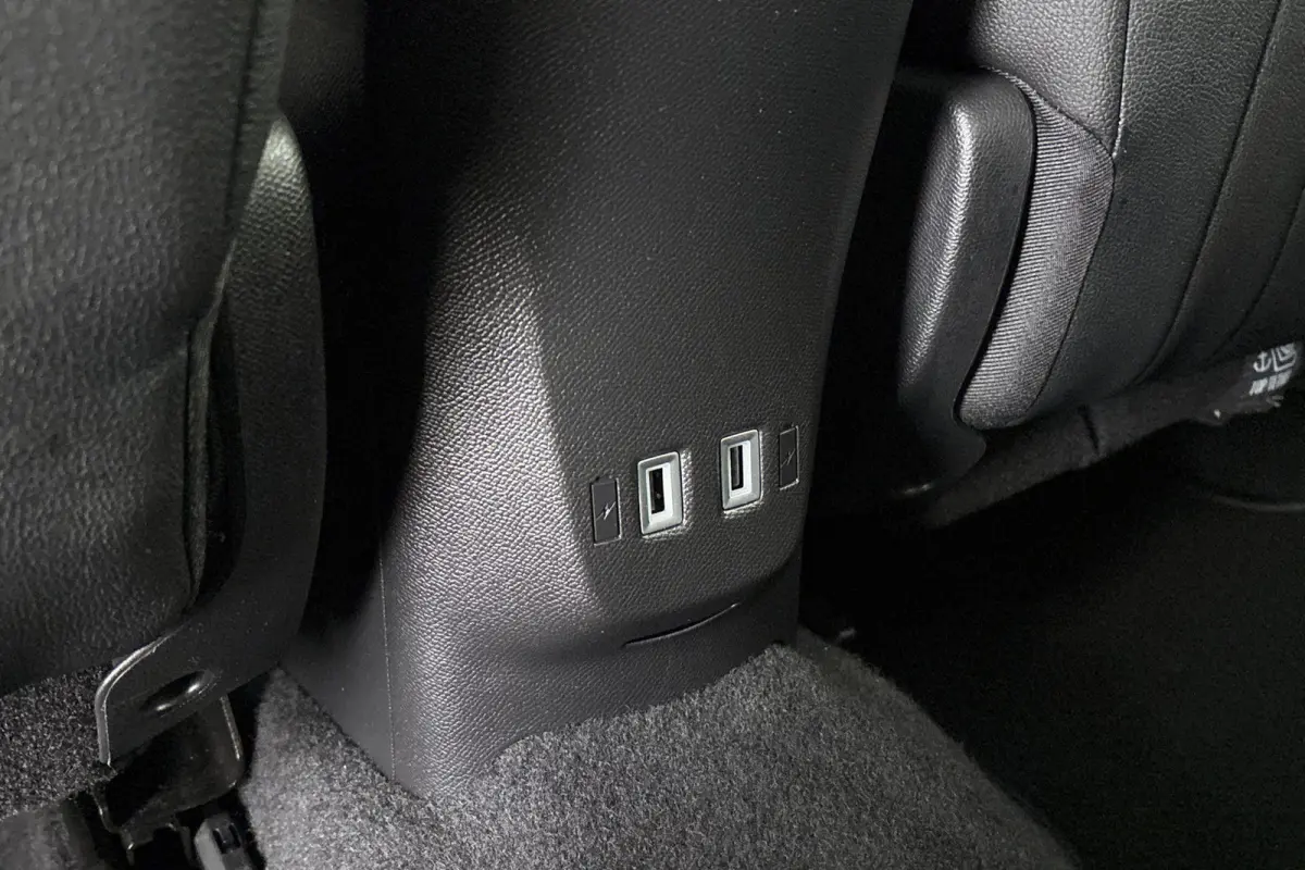 1.2 Turbo Business Elegance Automaat Keyless Camera Apple CarPlay