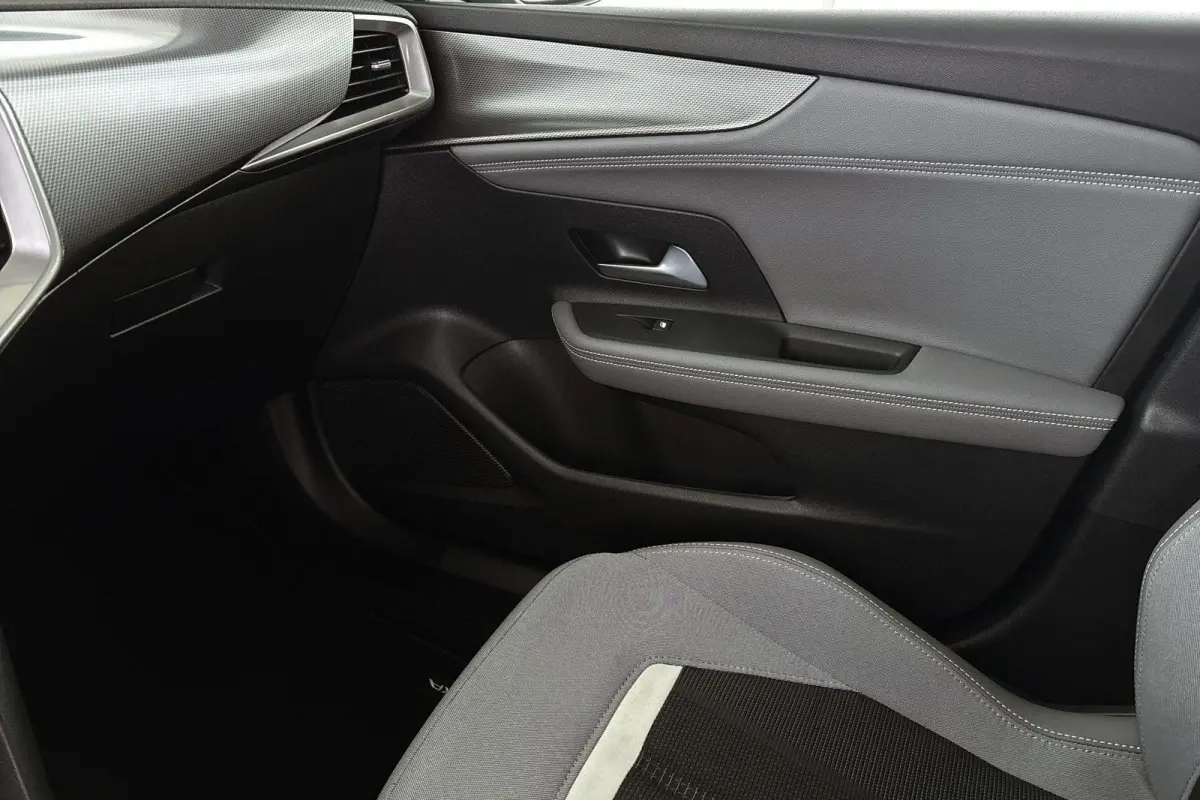 1.2 Turbo Business Elegance Automaat Keyless Camera Apple CarPlay