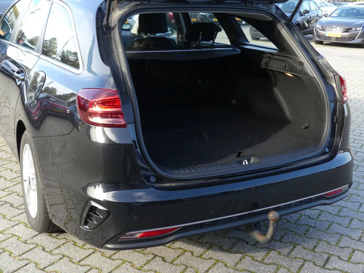 1.0 T-GDi DynamicLine / Carplay / DAB+