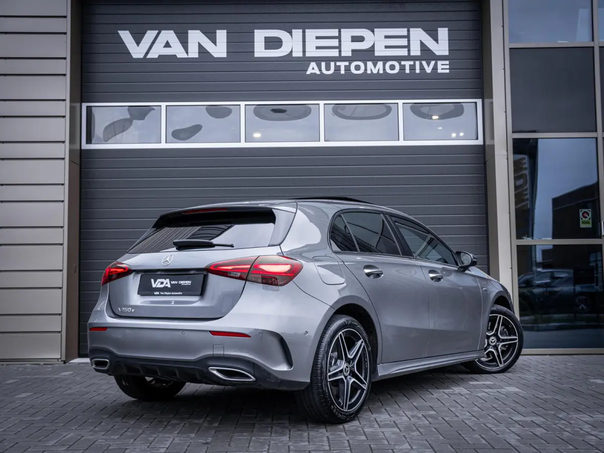 A250 e Business Solution AMG - Pano l ACC l Sfeerverl. l Keyless