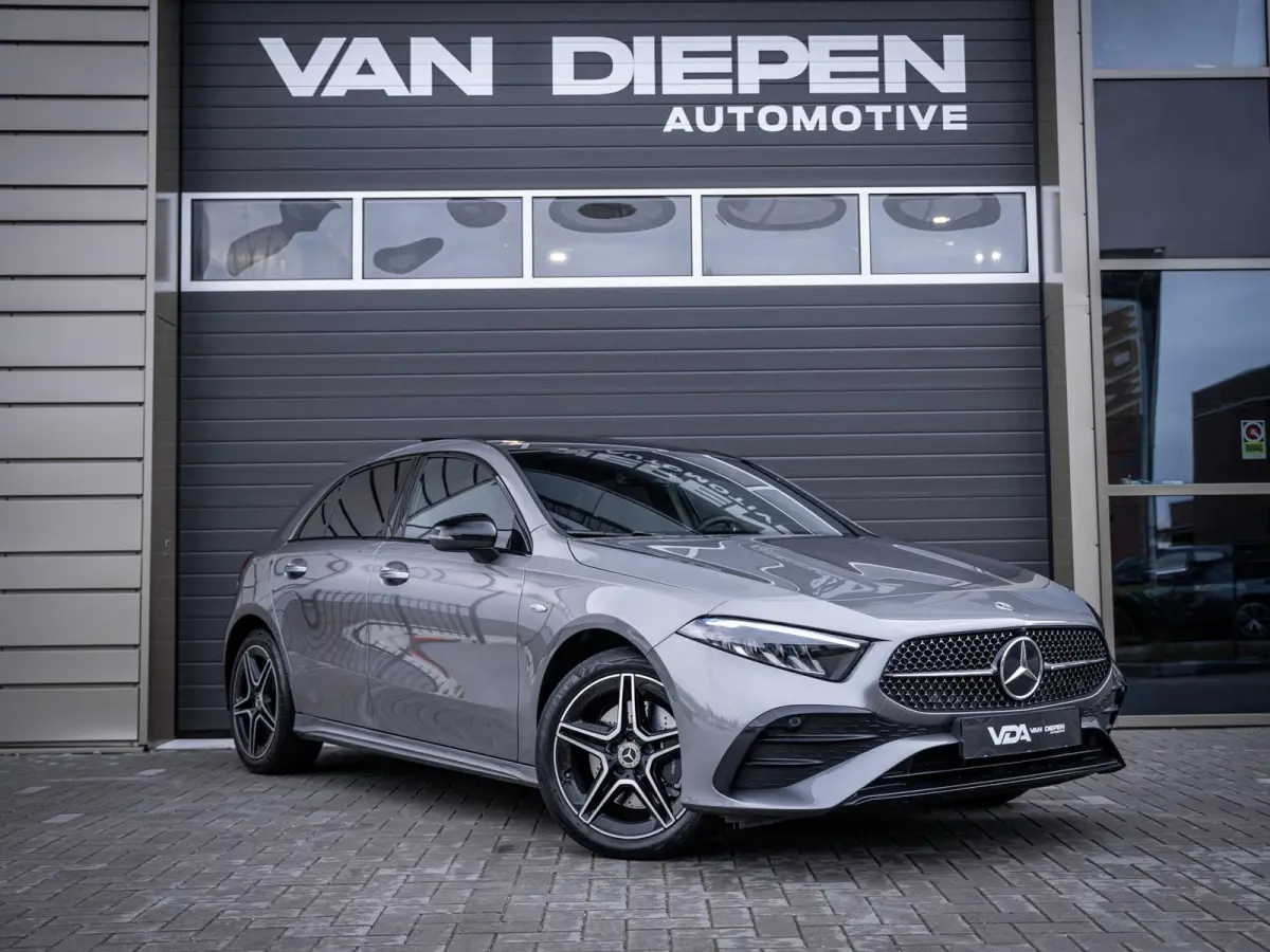 A250 e Business Solution AMG - Pano l ACC l Sfeerverl. l Keyless