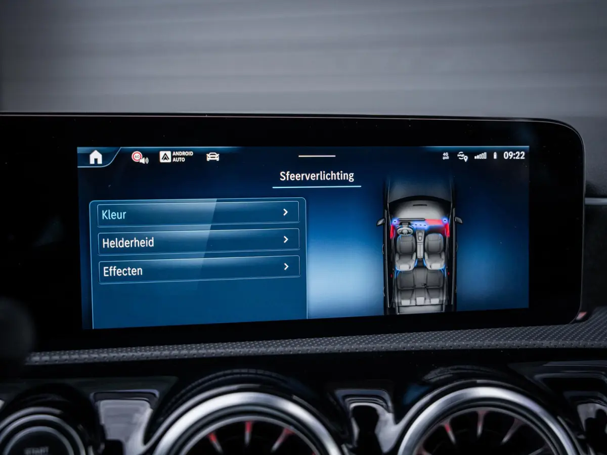 A250 e Business Solution AMG - Pano l ACC l Sfeerverl. l Keyless