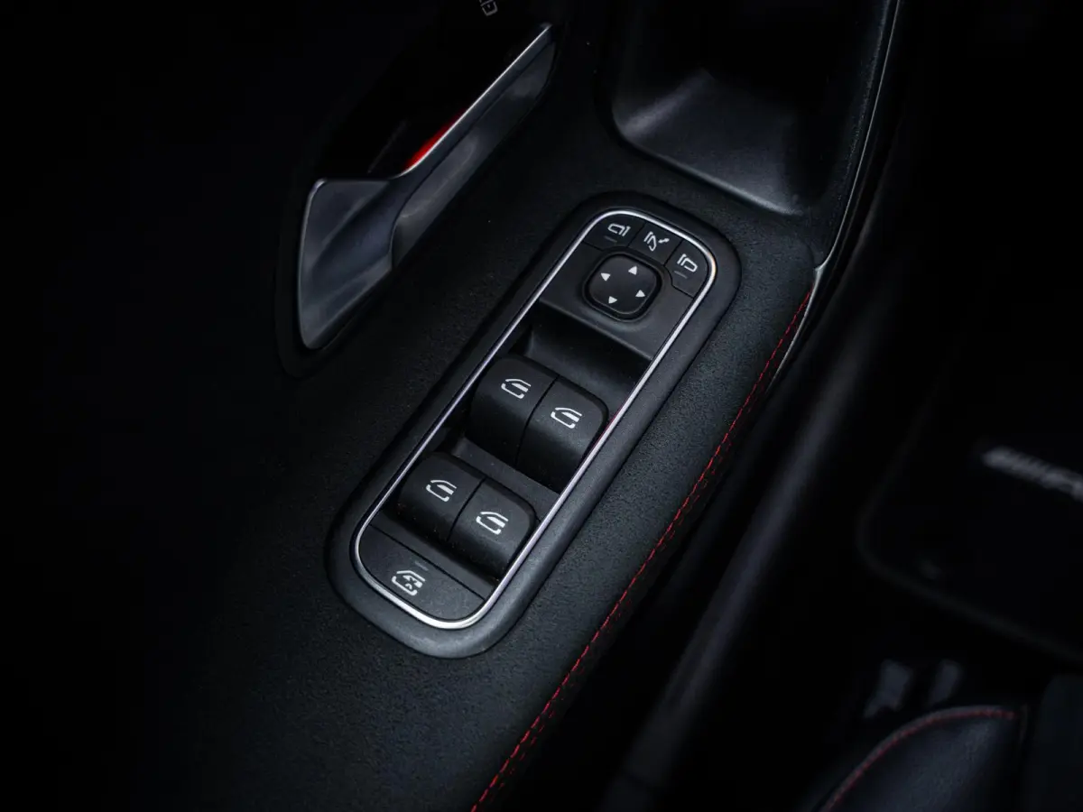 A250 e Business Solution AMG - Pano l ACC l Sfeerverl. l Keyless