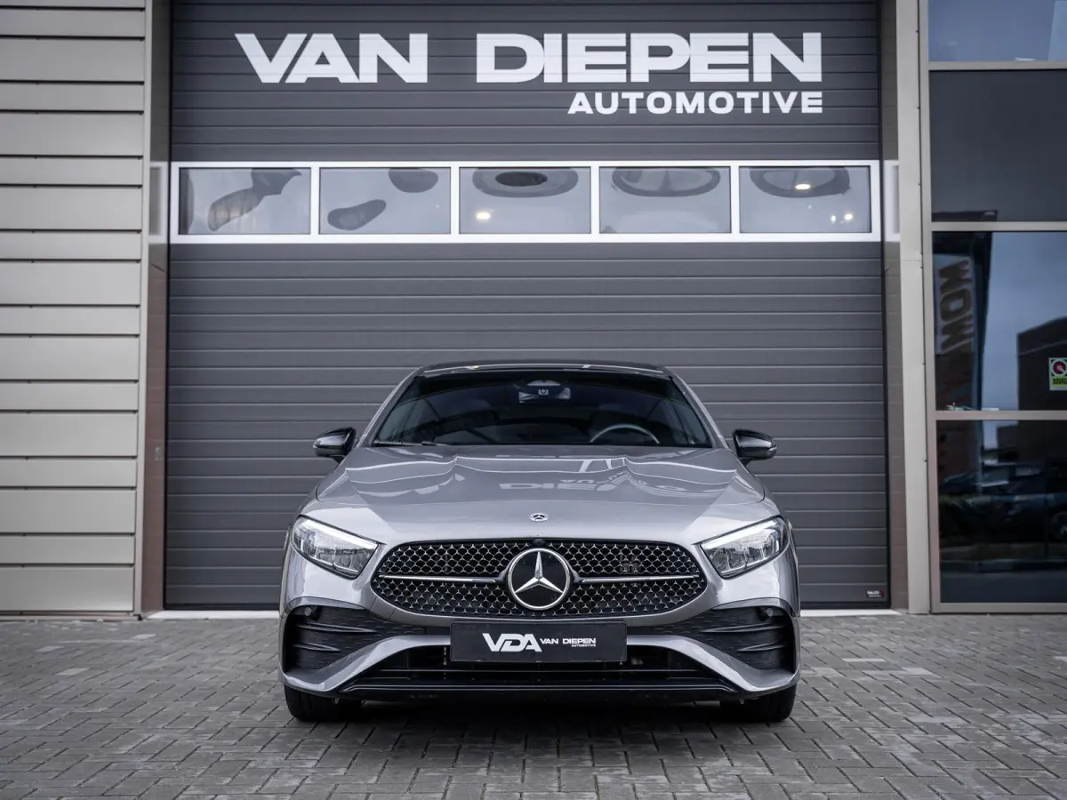 A250 e Business Solution AMG - Pano l ACC l Sfeerverl. l Keyless
