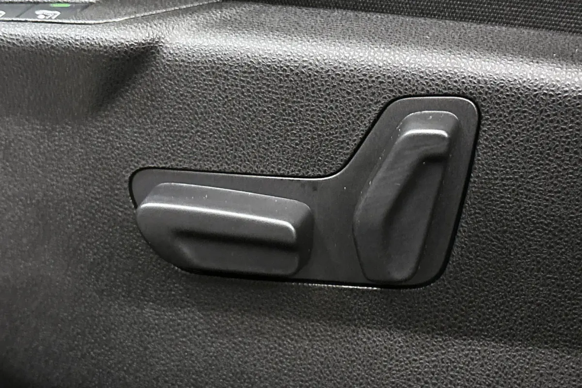 1.2 Turbo Hybrid Ibrida Ti Stoelverwarming Massage Keyless LED