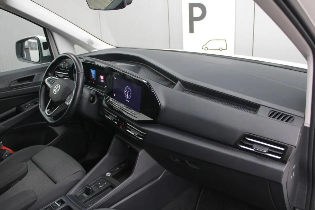 2.0 TDI 122pk DSG Exclusive | Winter Pakket | LED | Navigatie | Trekhaak | App Connect | 2x Schuifdeur