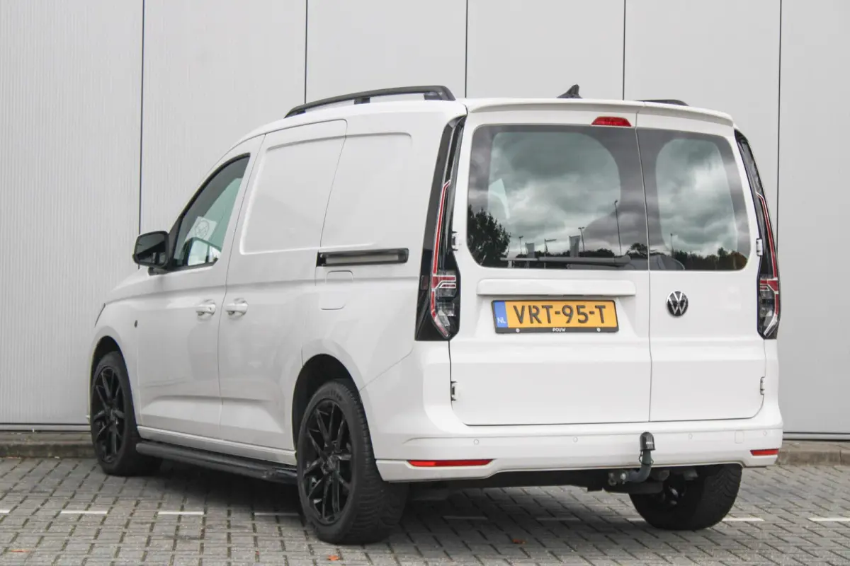 2.0 TDI 122pk DSG Exclusive | Winter Pakket | LED | Navigatie | Trekhaak | App Connect | 2x Schuifdeur