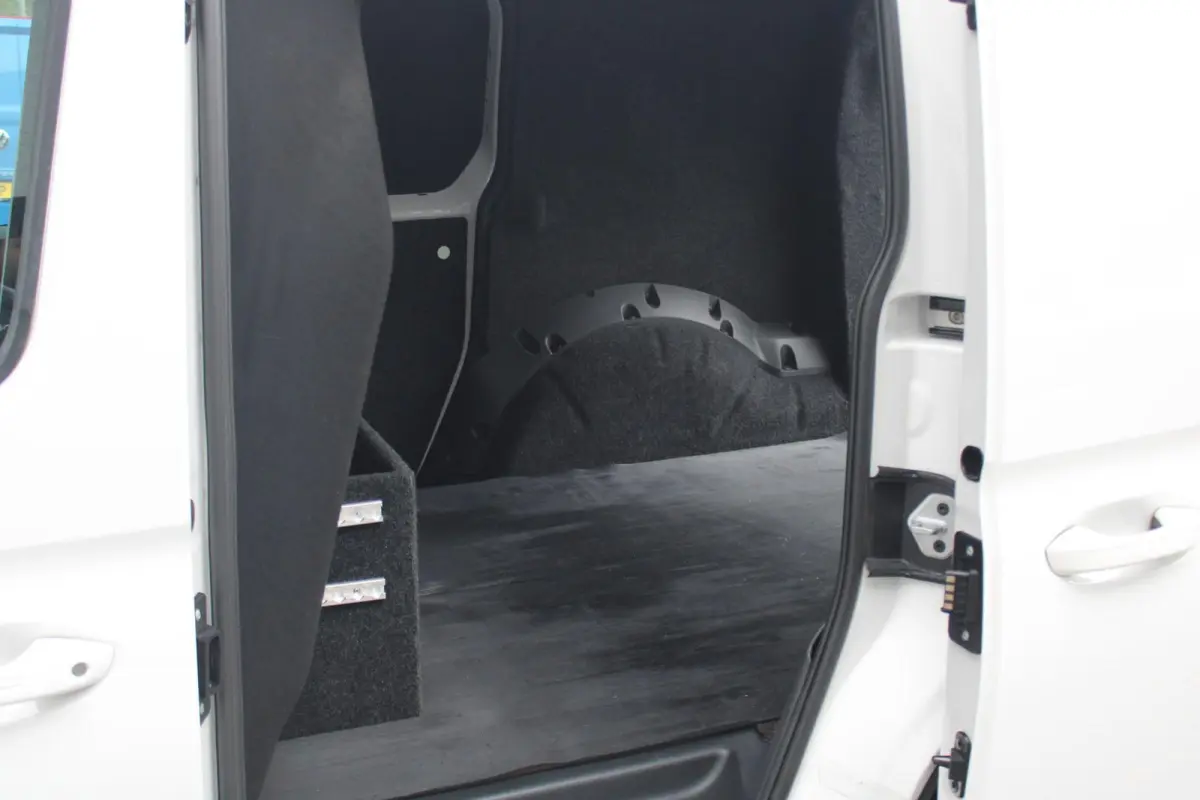 2.0 TDI 122pk DSG Exclusive | Winter Pakket | LED | Navigatie | Trekhaak | App Connect | 2x Schuifdeur