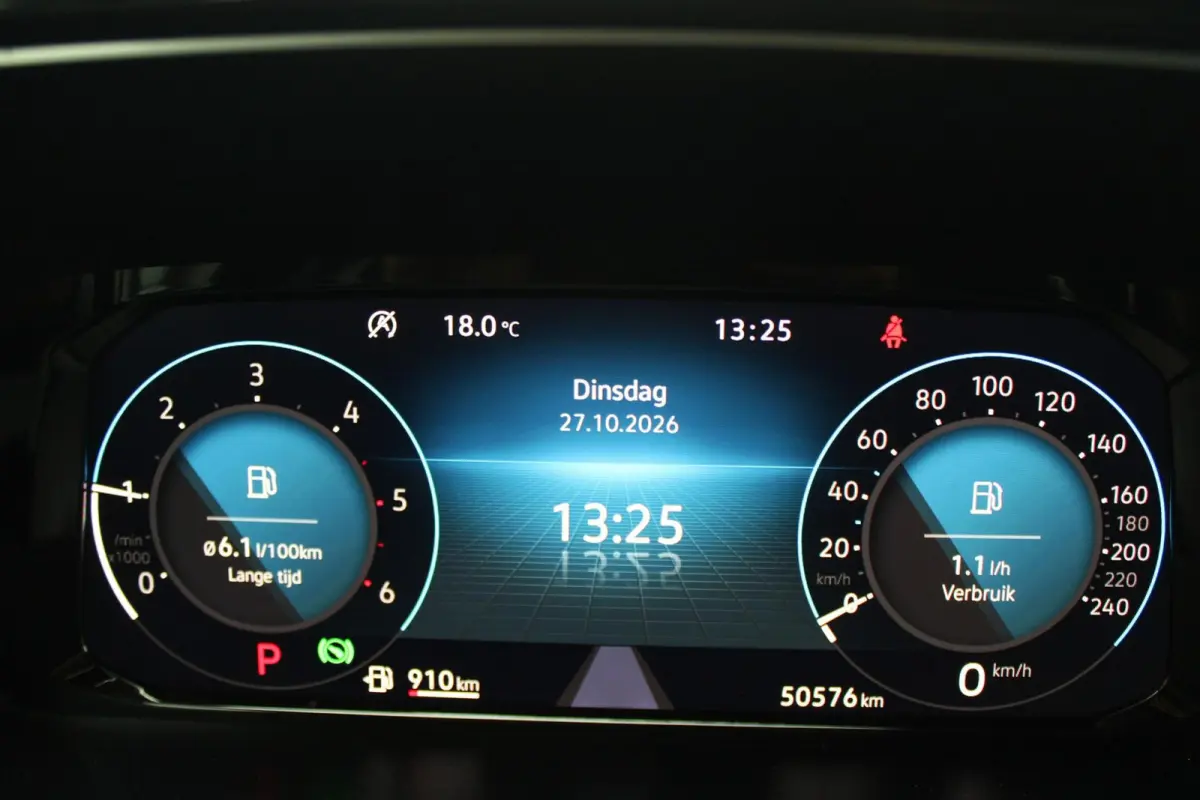2.0 TDI 122pk DSG Exclusive | Winter Pakket | LED | Navigatie | Trekhaak | App Connect | 2x Schuifdeur