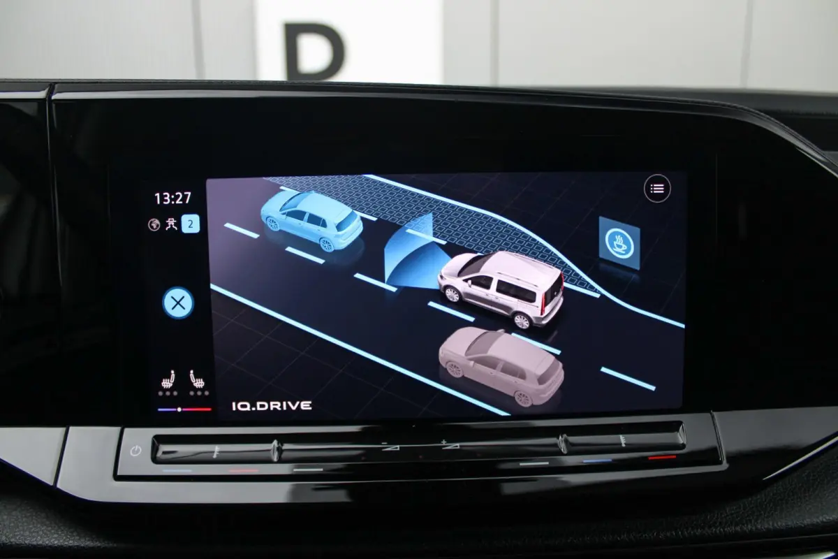 2.0 TDI 122pk DSG Exclusive | Winter Pakket | LED | Navigatie | Trekhaak | App Connect | 2x Schuifdeur