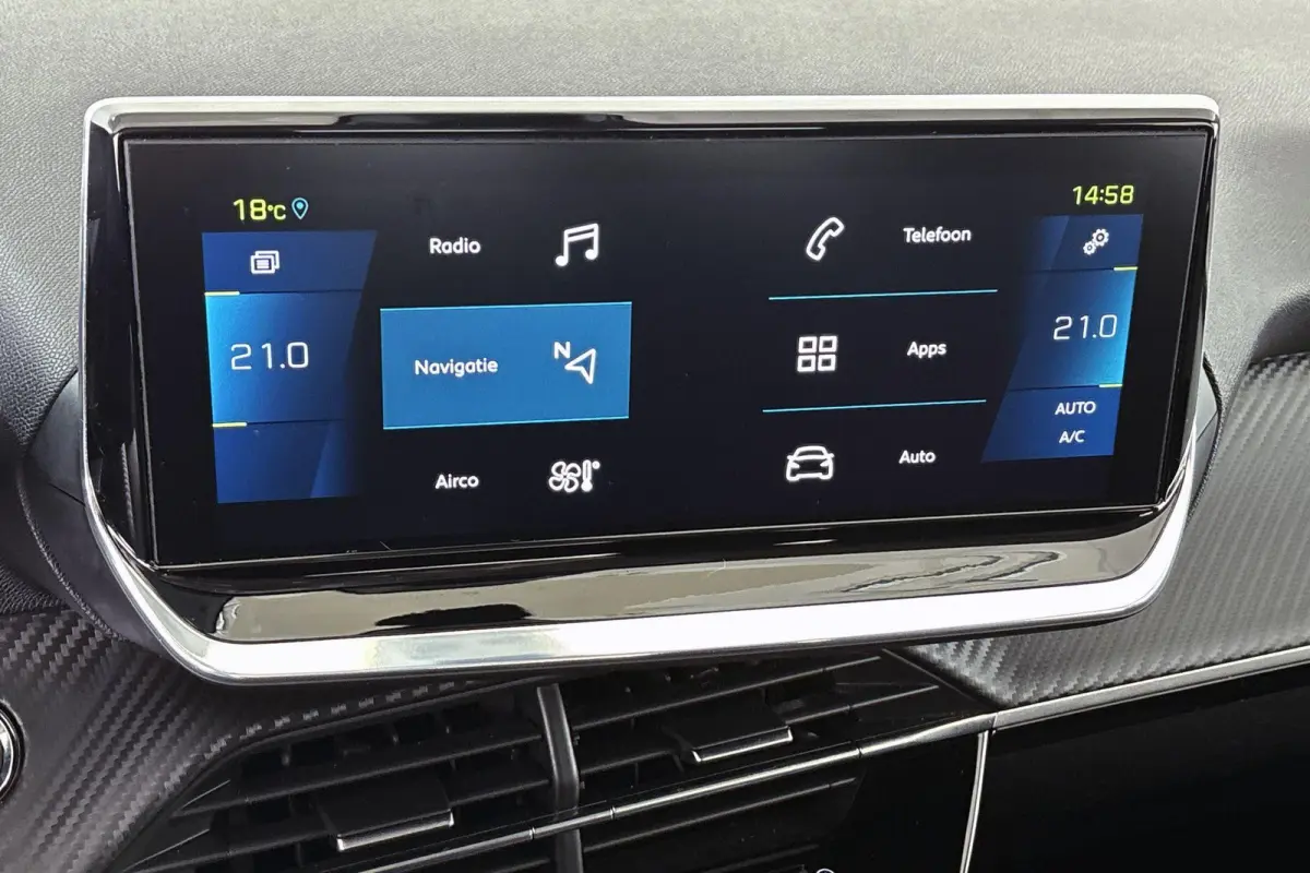 EV Blue Lease Allure 50 kWh Camera Apple CarPlay Climate Control Navi