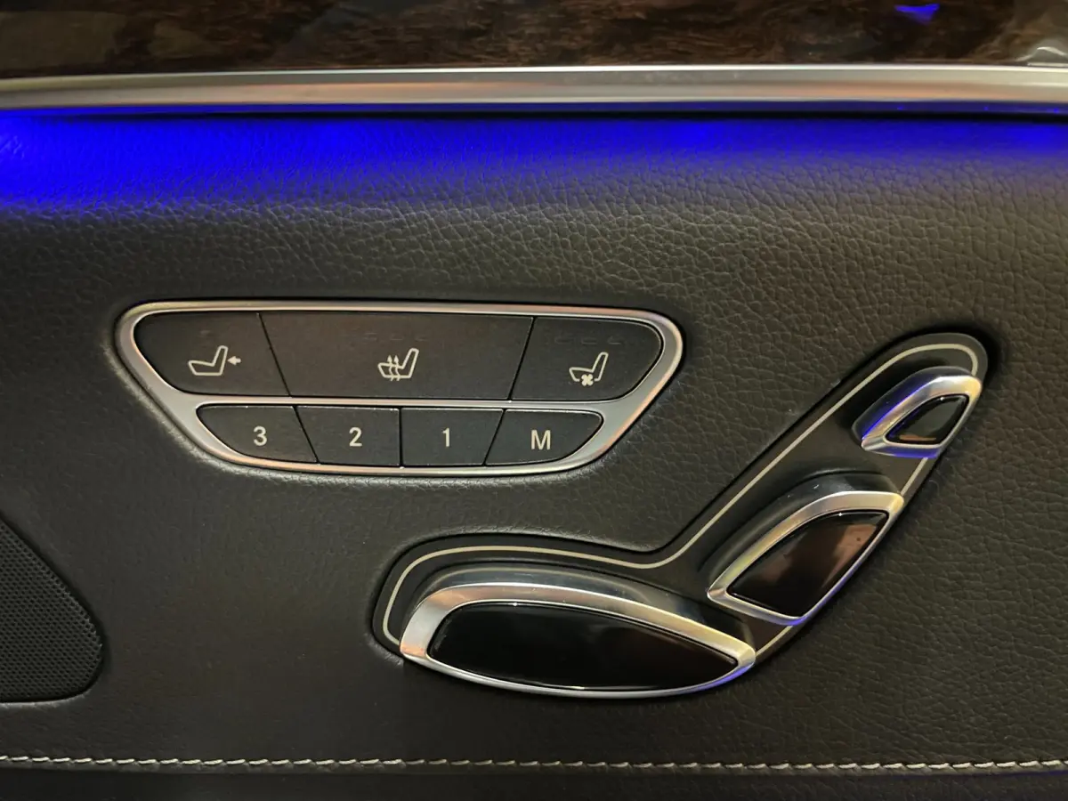 500 PLUG-IN HYBRID Lang Prestige Plus|ACC|LEDER|MASSAGE|MEMORY|STOELVERW|STOELVENT|SFEERVERLICHTING|CAMERA