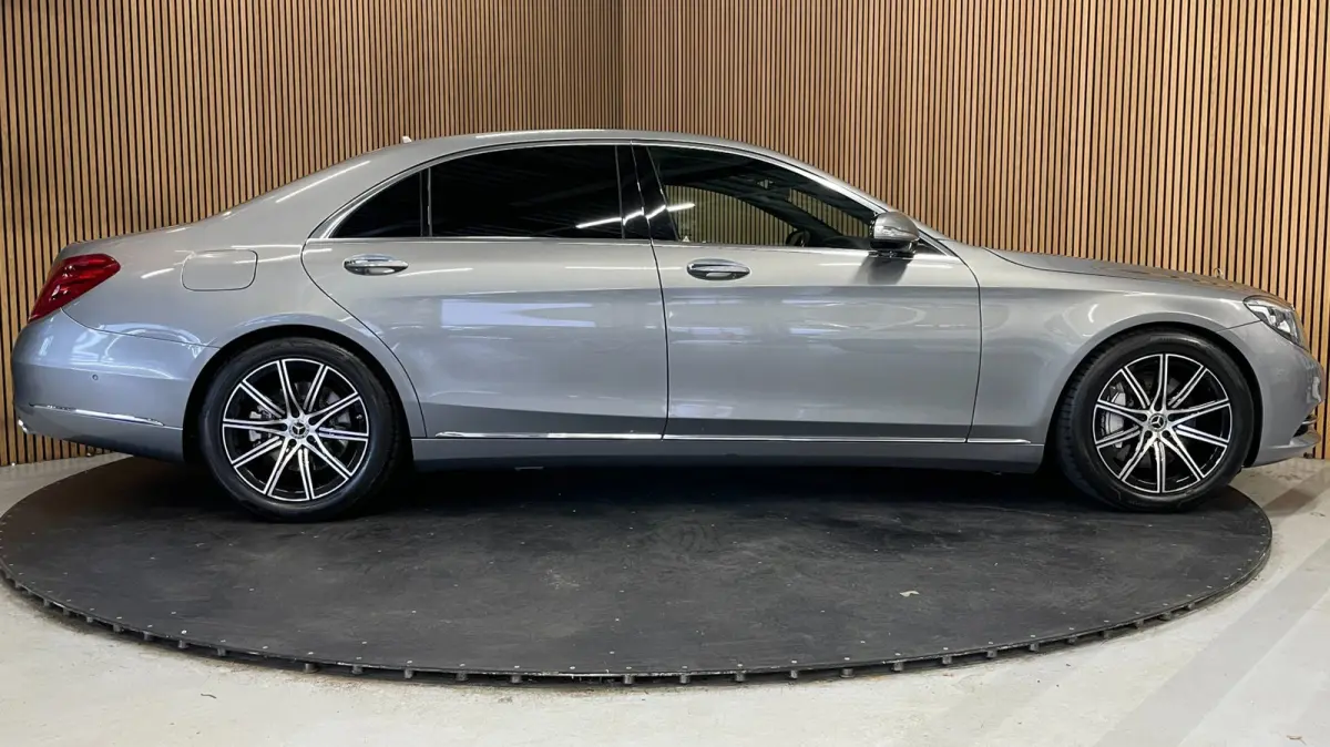 500 PLUG-IN HYBRID Lang Prestige Plus|ACC|LEDER|MASSAGE|MEMORY|STOELVERW|STOELVENT|SFEERVERLICHTING|CAMERA