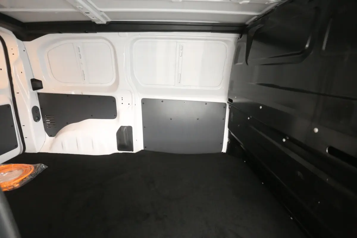 Electric 75 kWh L2H1 Range | Snelladen | SOH 98% | Airco | Cruise | 3 Zits | Carplay | Parkeersens.