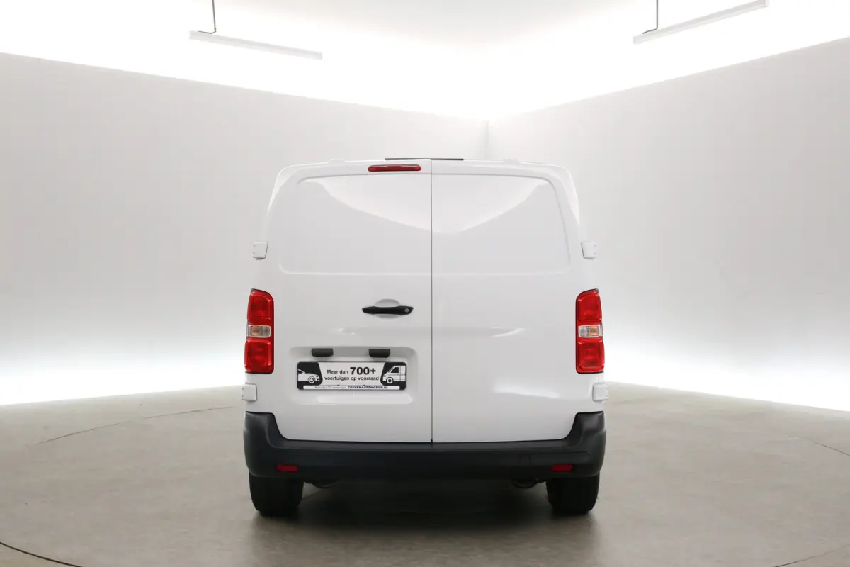 Electric 75 kWh L2H1 Range | Snelladen | SOH 98% | Airco | Cruise | 3 Zits | Carplay | Parkeersens.