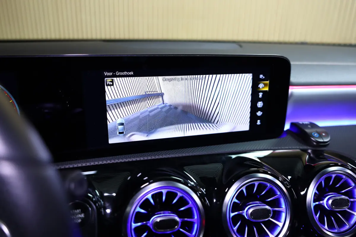 250e AMG AMBIENTE PANODAK NAVI AUTOM CRUISE PDC CAM SFEER '20