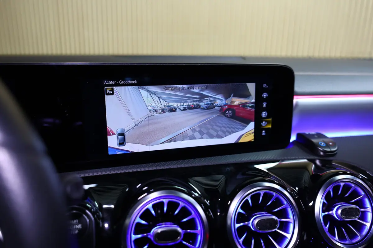 250e AMG AMBIENTE PANODAK NAVI AUTOM CRUISE PDC CAM SFEER '20