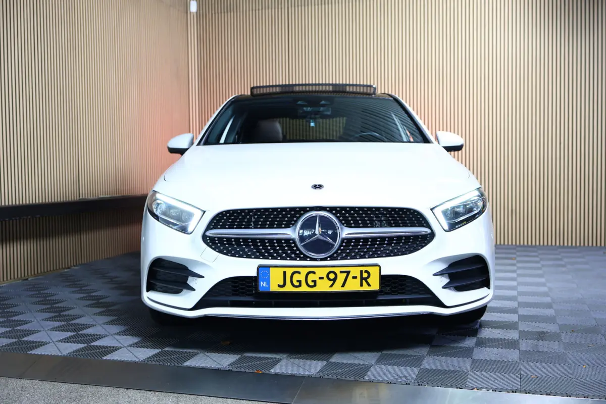 250e AMG AMBIENTE PANODAK NAVI AUTOM CRUISE PDC CAM SFEER '20