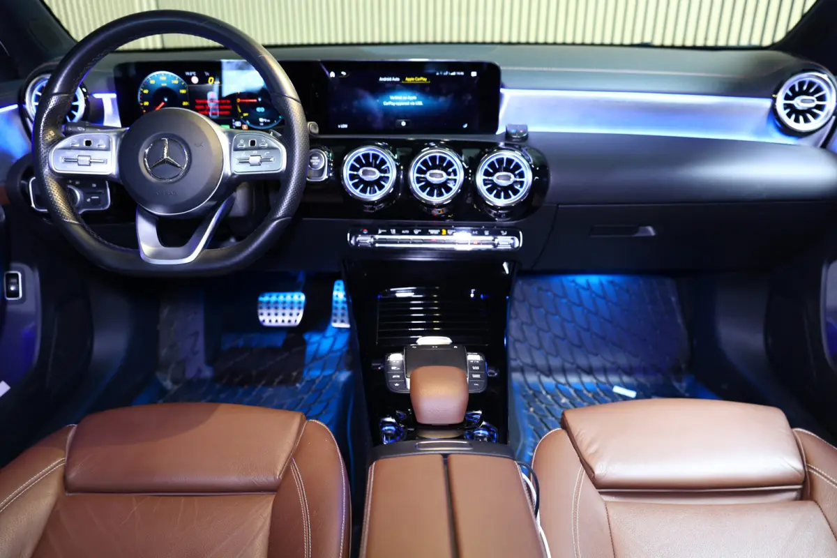 250e AMG AMBIENTE PANODAK NAVI AUTOM CRUISE PDC CAM SFEER '20
