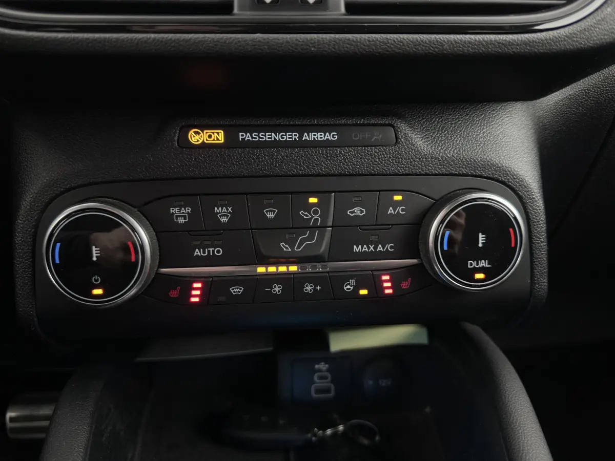 2.5 PHEV ST-Line (Plug-in) (INCL.BTW) Aut. *HEAD-UP | FULL-LED | DIGI-COCKPIT | KEYLESS | DAB | CAMERA | CARPLAY | NAVI-FULLMAP | SPORTSEATS | PRIVACY-GLASS | TOWBAR | 18"ALU*