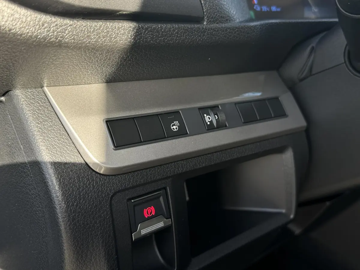 EV L2 75 kWh | Exterieurpakket | Stoelverwarming | Camera | Apple Carplay/Android Auto