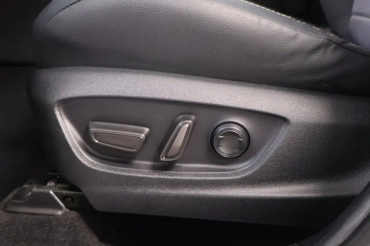1.8 Hybrid 140 Executive