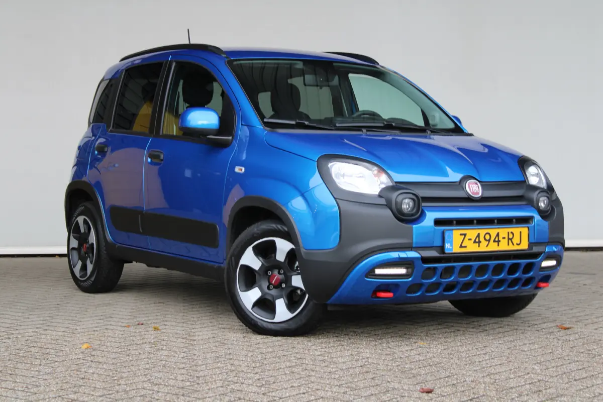 1.0 Hybrid Cross | DAB+ | Bluetooth | Elektrische ramen voor | All-Seasons | Parkeersensoren achter |