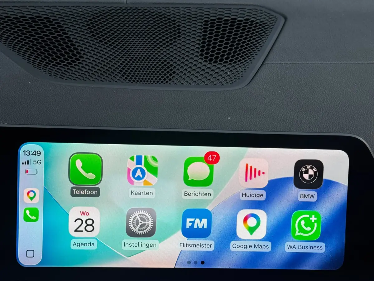 320i 184PK Exe. Edition Leer Virtual Cockpit
