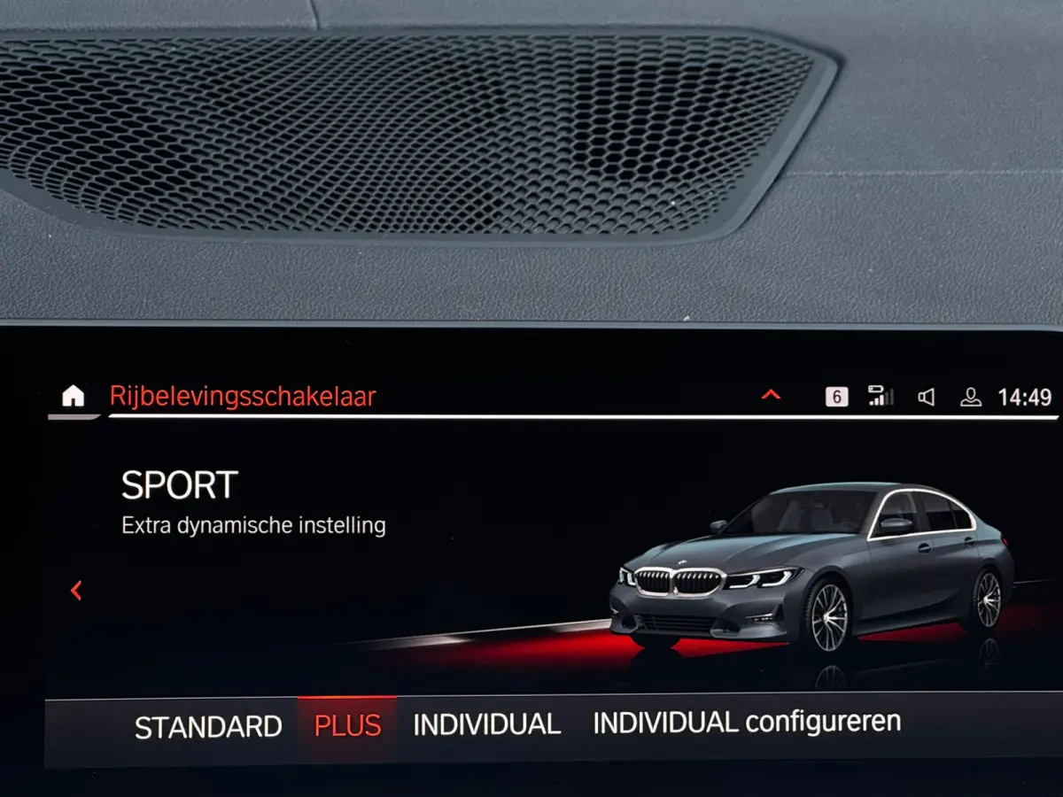320i 184PK Exe. Edition Leer Virtual Cockpit
