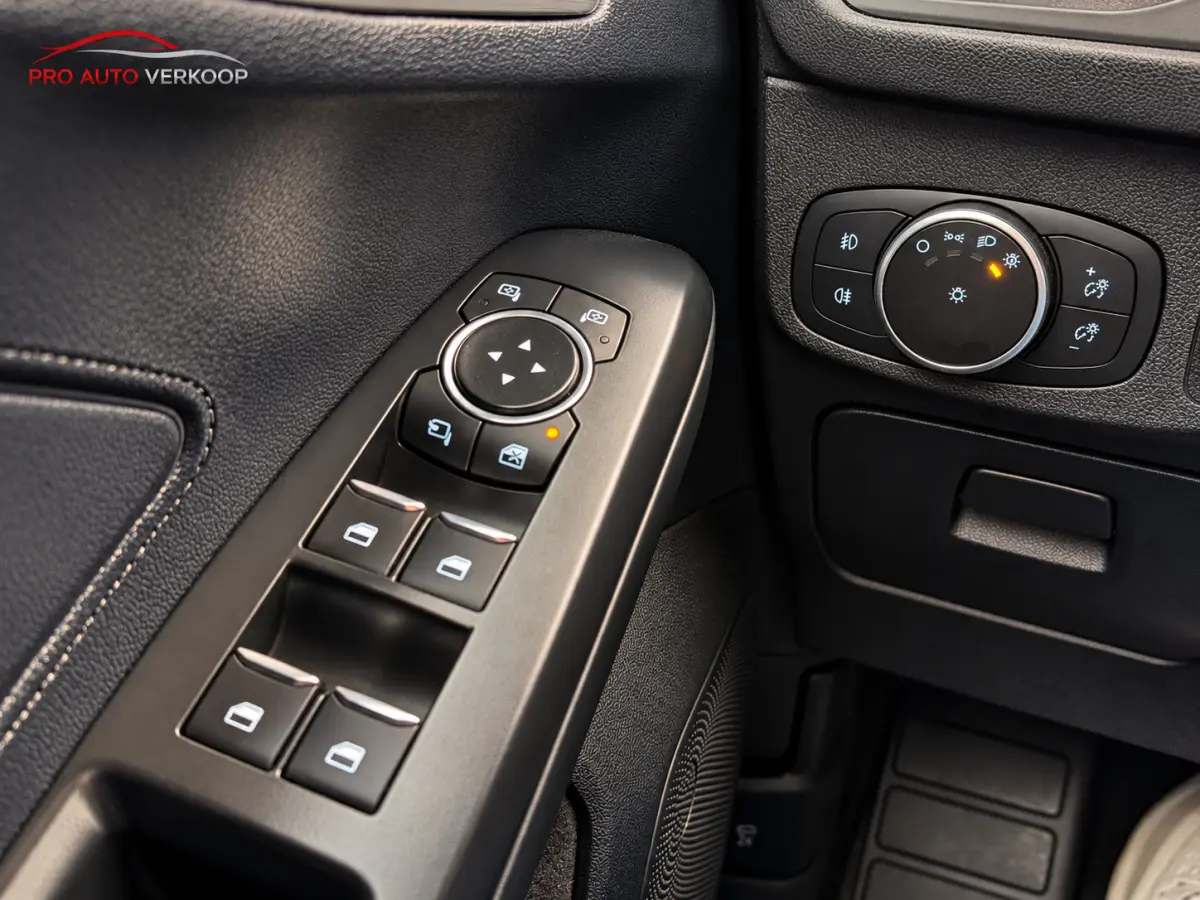 1.5 EcoBoost ST Line Business Carplay_Led_Camera_Trekh