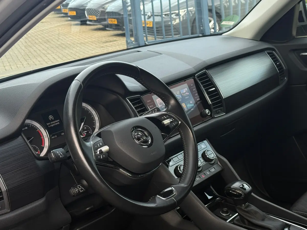1.5 TSI DSG BNS EDITION CANTON|SFEER|DODEHOEK ASSIST