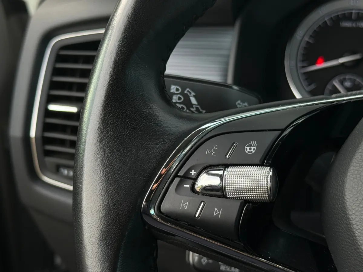 1.5 TSI DSG BNS EDITION CANTON|SFEER|DODEHOEK ASSIST