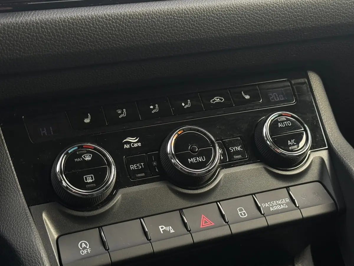 1.5 TSI DSG BNS EDITION CANTON|SFEER|DODEHOEK ASSIST