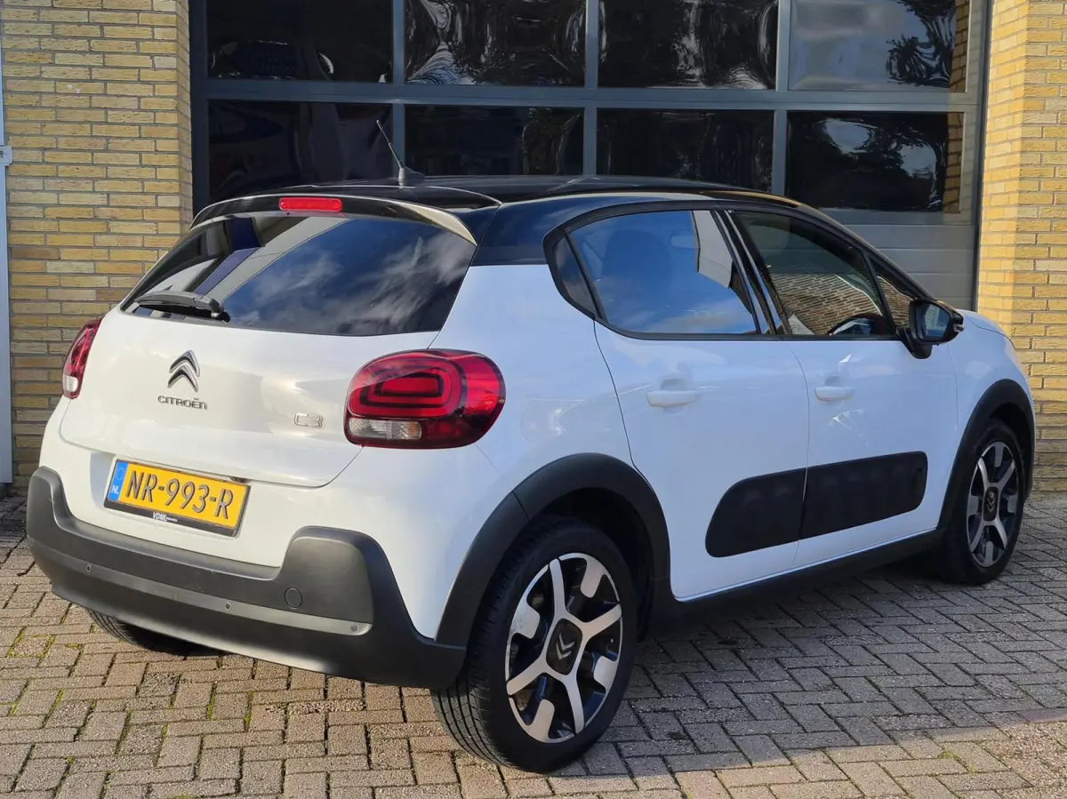1.2 PureTech S&S Shine | Navigatie | DAB+ | Camera