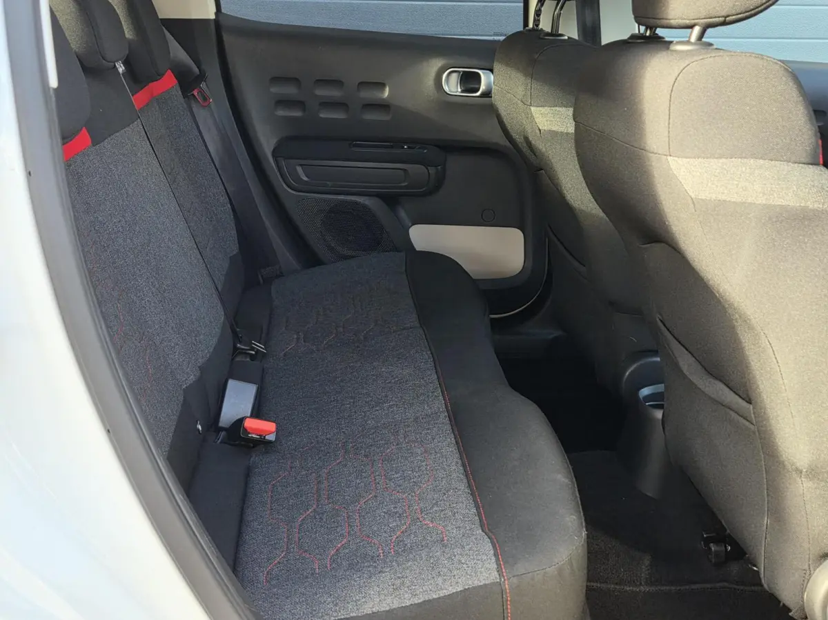 1.2 PureTech S&S Shine | Navigatie | DAB+ | Camera