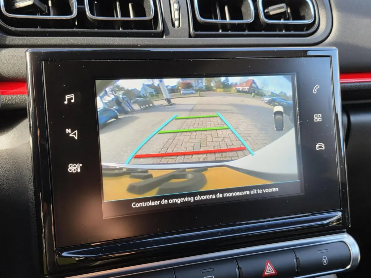 1.2 PureTech S&S Shine | Navigatie | DAB+ | Camera