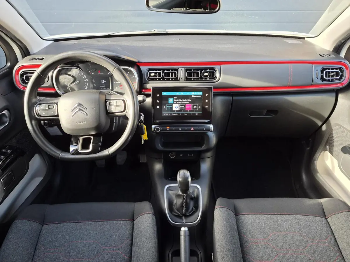 1.2 PureTech S&S Shine | Navigatie | DAB+ | Camera