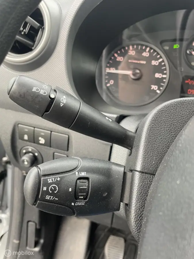 bestel 120 1.6 VTi Pro 3-Zits 2018 Cruise cntr Schuifdeur Trekhaak Airco Etc!